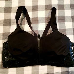 Victoria's Secret Incredible Knock Out Ultra Max